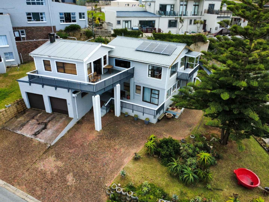 5 Bedroom Property for Sale in Jongensfontein Western Cape